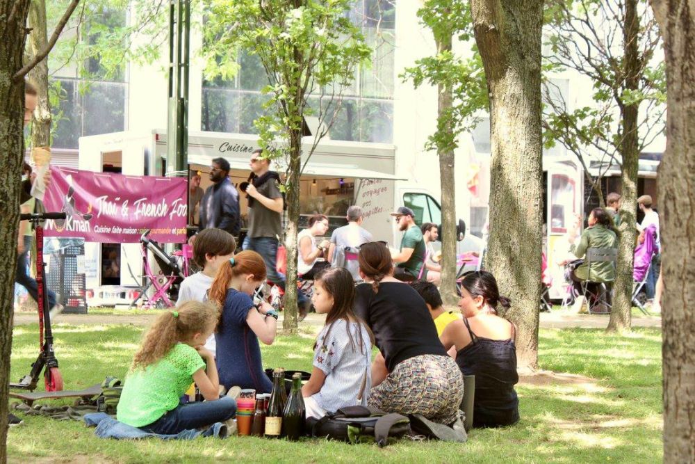 Brussels foodtruck festival sfeer